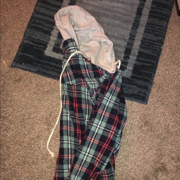 Forever 21 flannel - Picture 2 of 3